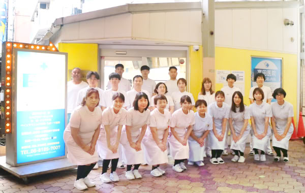 [写真:スタッフ一同]